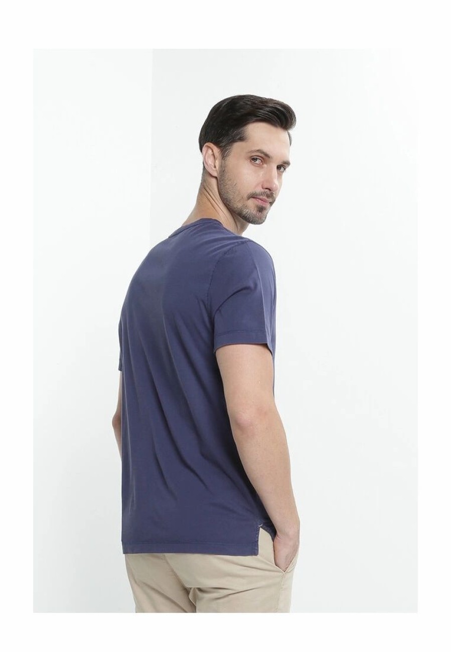 Men * | Banana Republic Authentic Garment Dye Pocket Tee