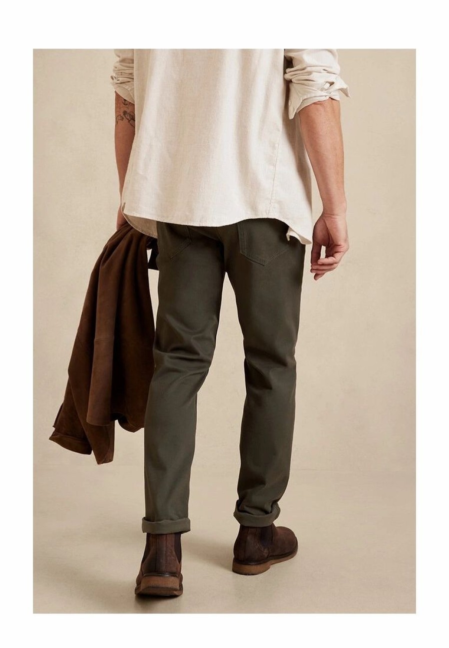 Men * | Banana Republic Slim Twill Traveler Pants