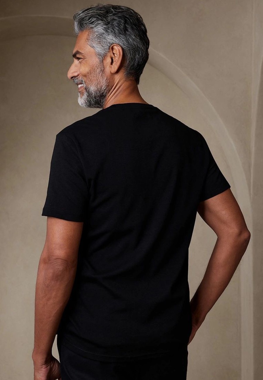 Men * | Banana Republic Luxury Touch Performance T-Shirt