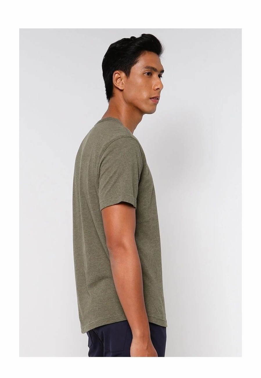 Men * | Banana Republic I Logo Sum Organic Softwash Curved Hem Tee