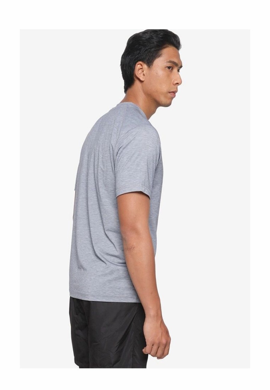 Men * | Banana Republic Br Sports Train Performance Tee