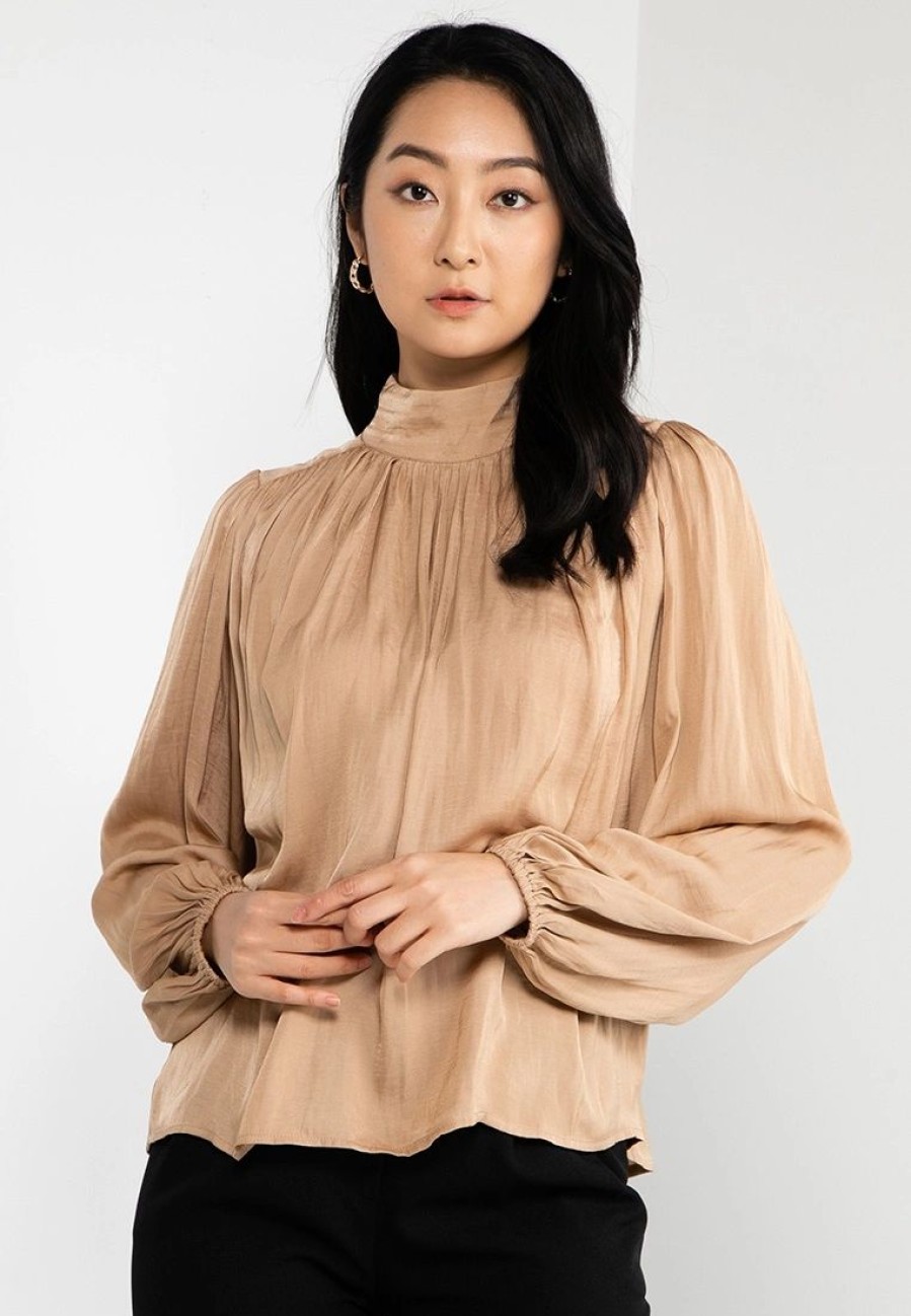 Women * | Banana Republic Slit Back Blousant Sleeves Blouse