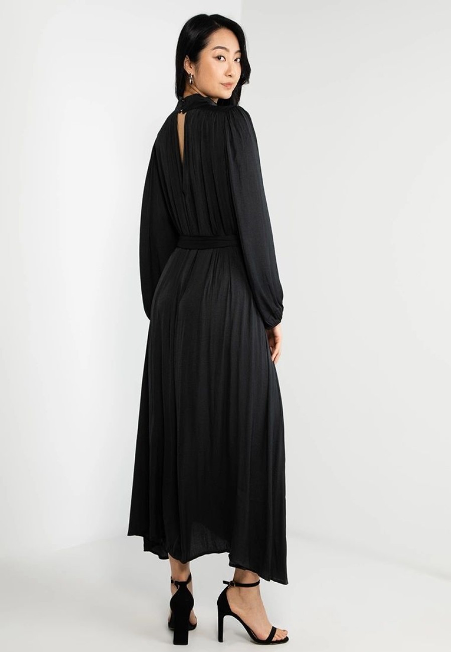 Women * | Banana Republic Slit Back Bloussant Maxi Dress