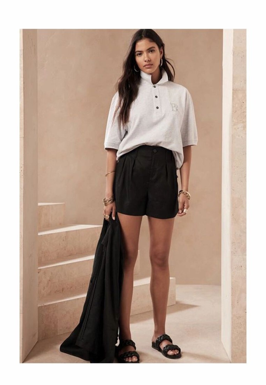 Women * | Banana Republic Pleated Linen Shorts